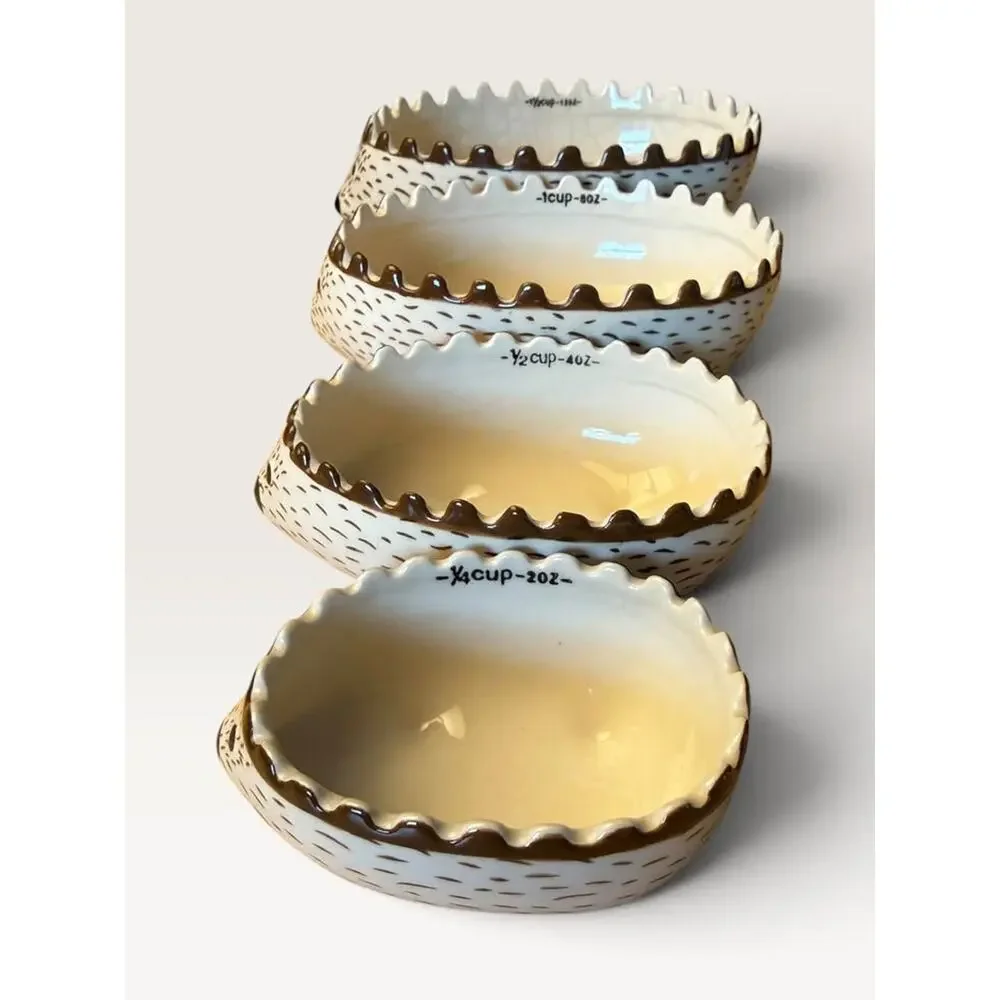 Creative Co-Op Hedgehog Measuring Cups – Set of 4